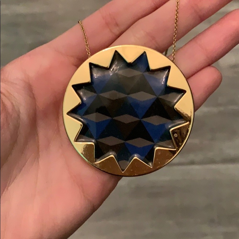 House of Harlow long pendant necklace